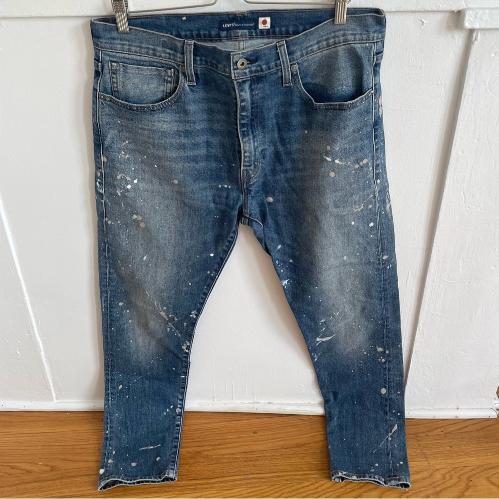 Men’s Levi's Slim Taper Jeans with DIY Paint Splatter